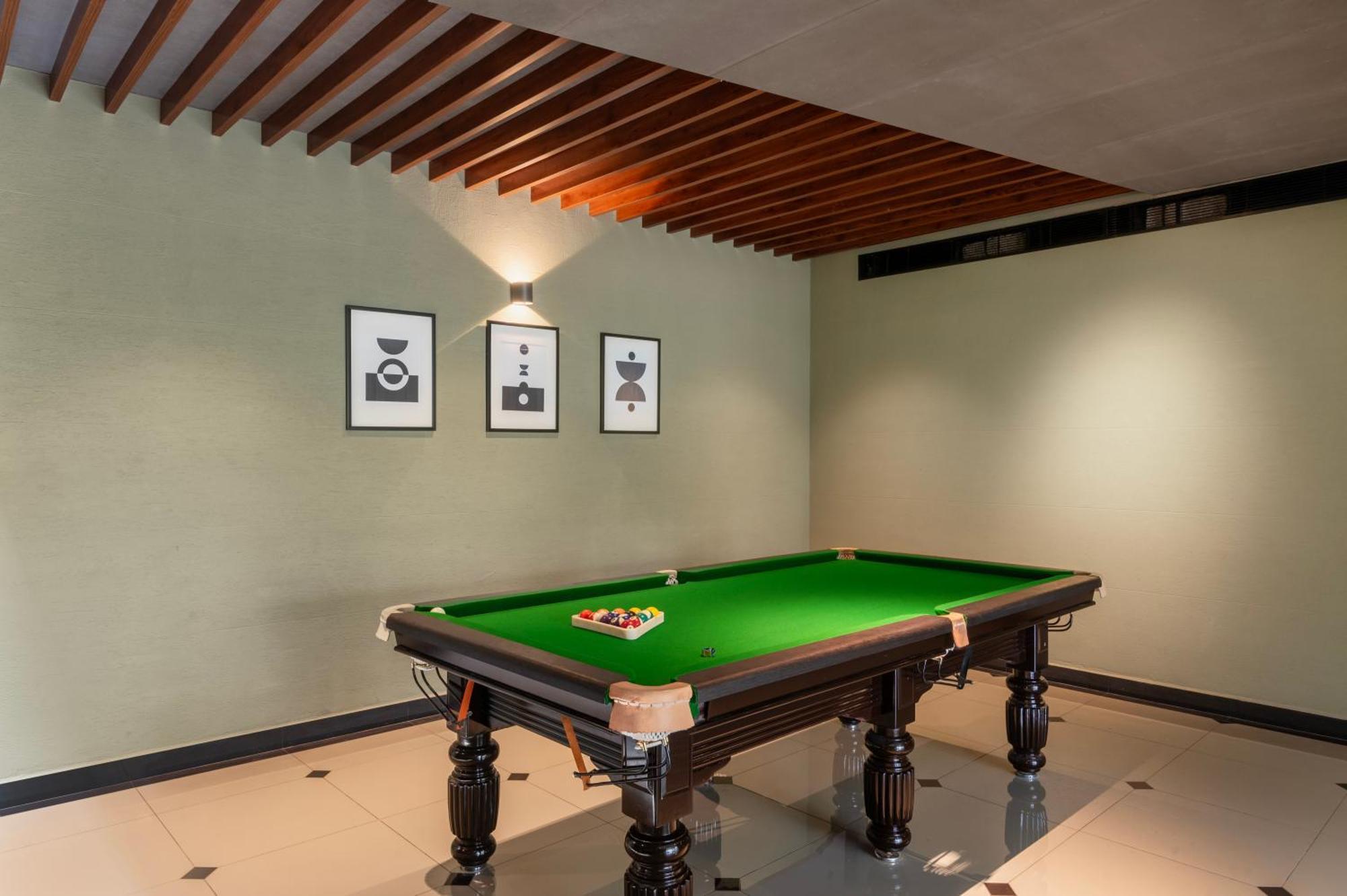 Hotel Sterling Athirappilly Kallana Esterno foto