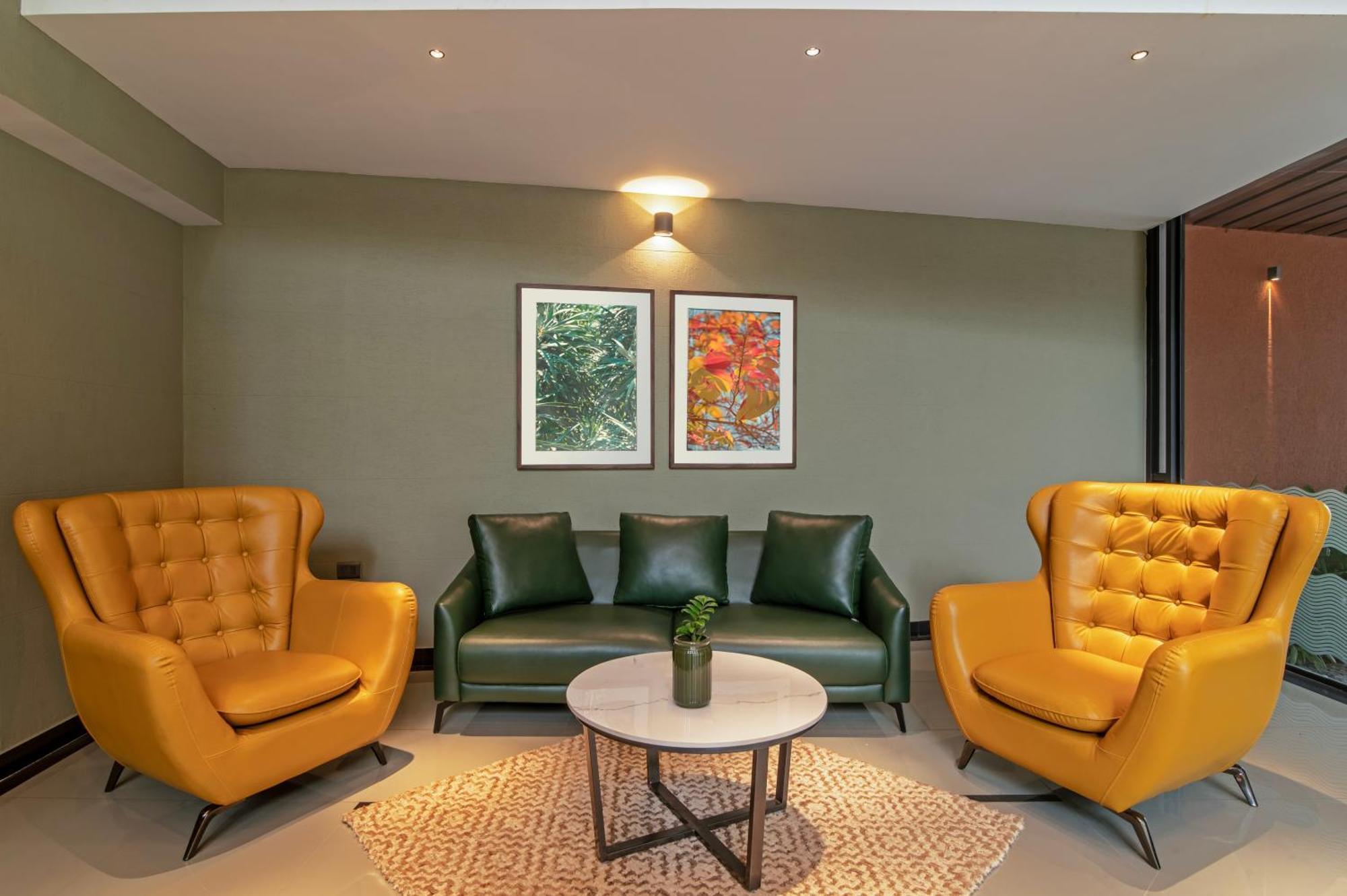Hotel Sterling Athirappilly Kallana Esterno foto