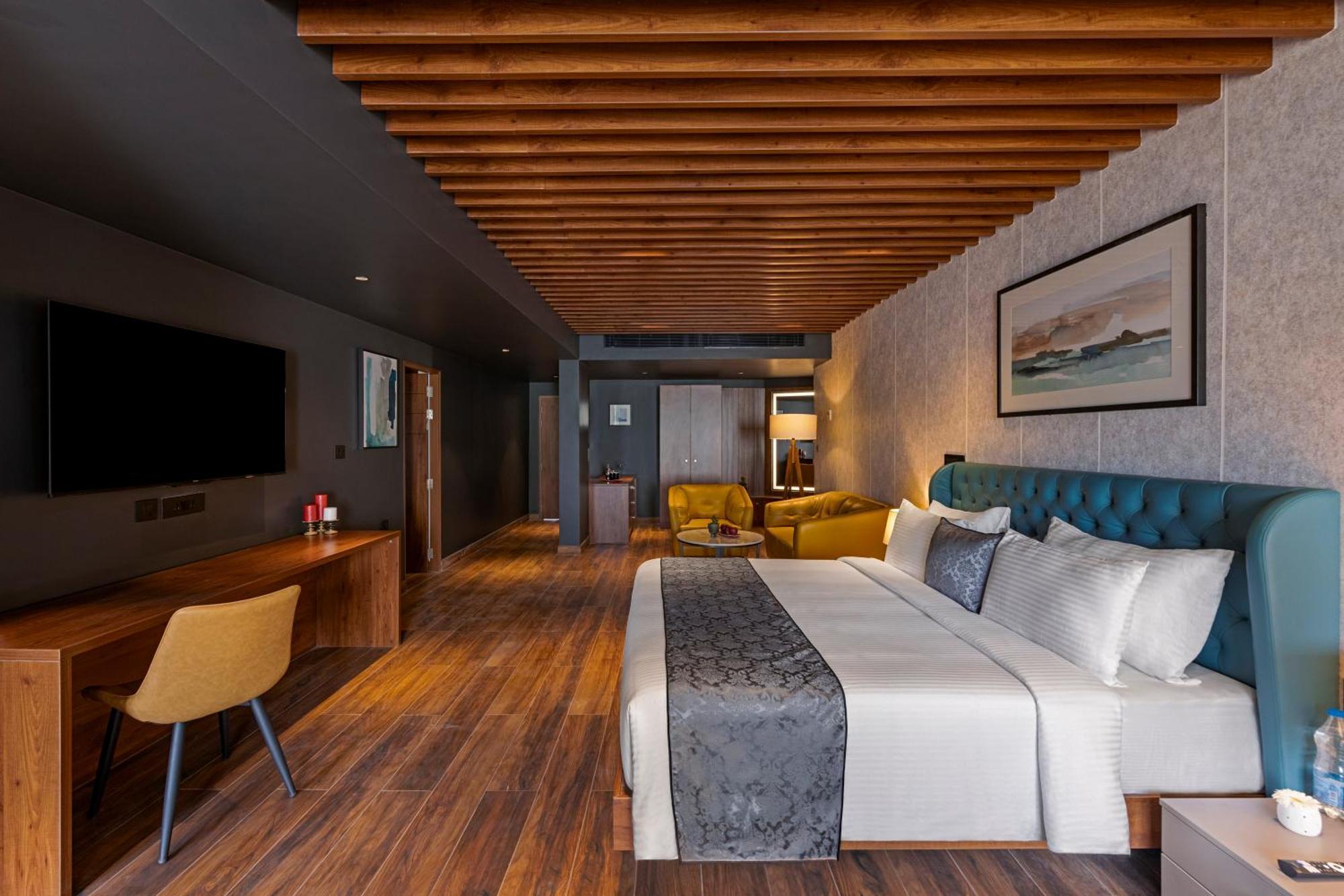 Hotel Sterling Athirappilly Kallana Esterno foto